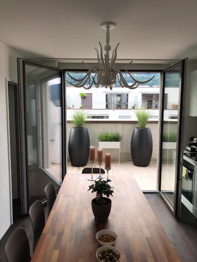 Central & Elegant Room In Biel Exterior photo